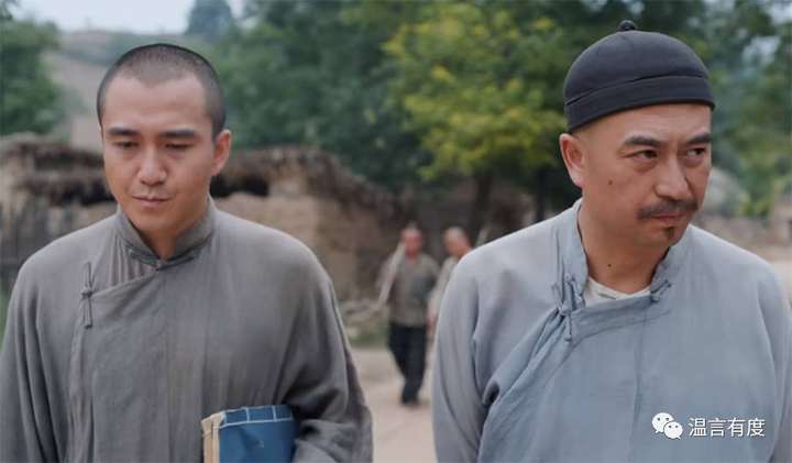 白嘉轩和仙草为人正直刚毅为什么教育出的儿子白孝文却令人痛恶