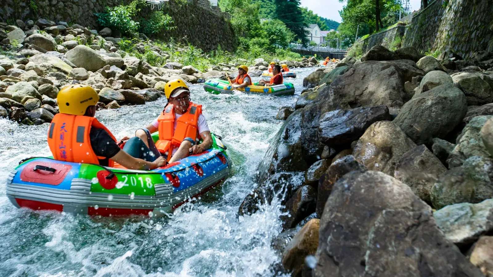 安吉天目山漂流… - 知乎