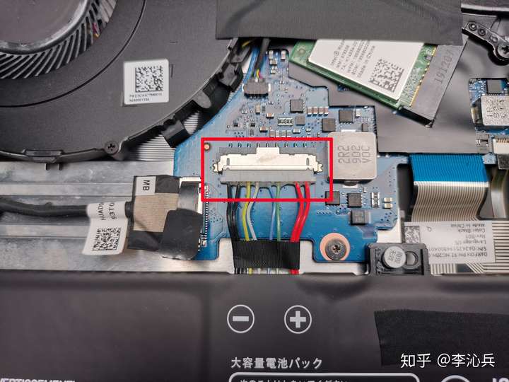 真的吗?笔记本拆掉后盖,散热更好还是变差?? 数码拆机百科 第5张-巨头拆机测评网 真的吗?笔记本拆掉后盖,散热更好还是变差?? 数码拆机百科 第5张