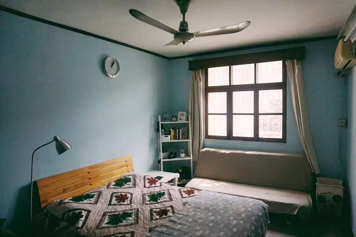求建议,老式的出租房,墙壁,床品颜色选择什么好?另外墙面怎么改造?