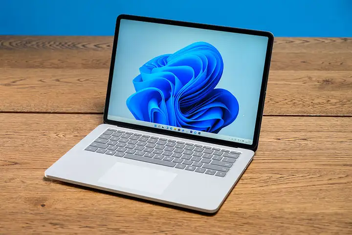Microsoft Surface Laptop Studio 4 v2 bce250056e0443067d070dda2b672725 720w