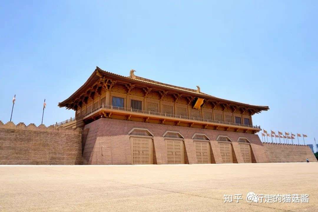 大明宫 中国历史上最气派的宫殿 让故宫都黯然失色 可惜却毁于战火 知乎