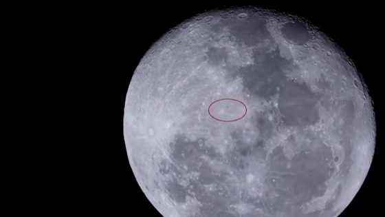 超清画面记录中国空间站凌月 是怎么围绕地球旋转的?