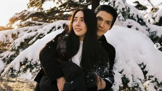 郭碧婷身材圆润疑似有孕，向佐贴心似热恋情侣！同是豪门婚姻奚梦瑶却被骂惨！