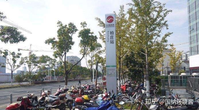 急人所急为民分忧柏庄地铁站偶遇一位人美心更美的无锡姑娘