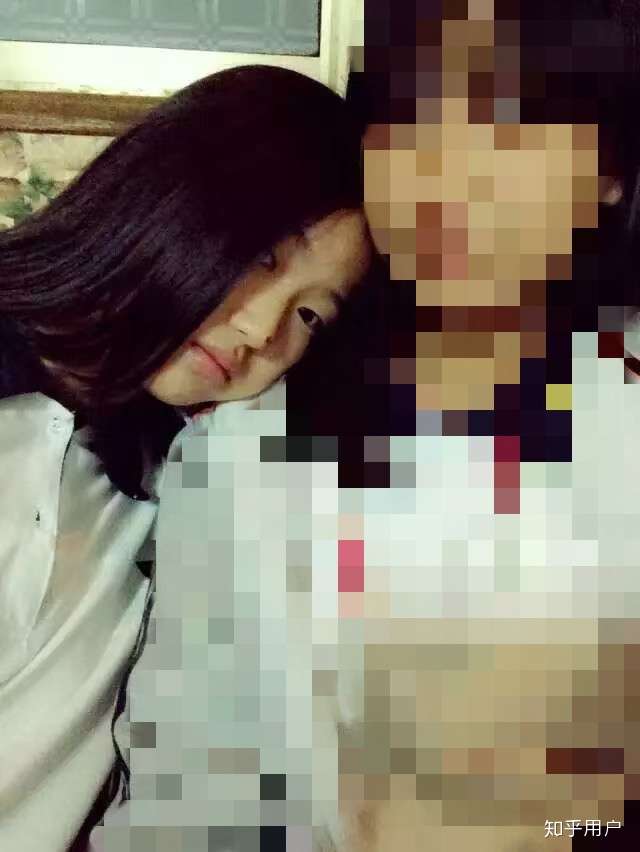 高中时素颜就好看的女生长大化妆后岂不是逆天吗?