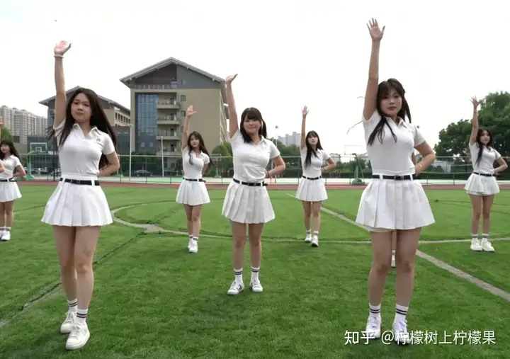 【活力校园】十八而志 向光而行 | 浙江省广播电视中等专业学校塘栖校区2026年高三成人礼圆满举行！(图4)