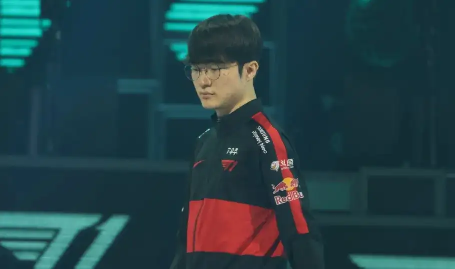 Faker volta a jogar na LCK após lesão: Não me curei totalmente, lol