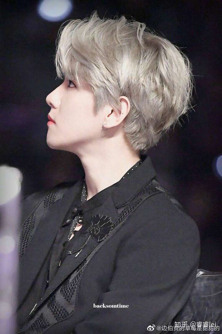 有没有你觉得exo很惊艳的图,团体或任意成员都可?