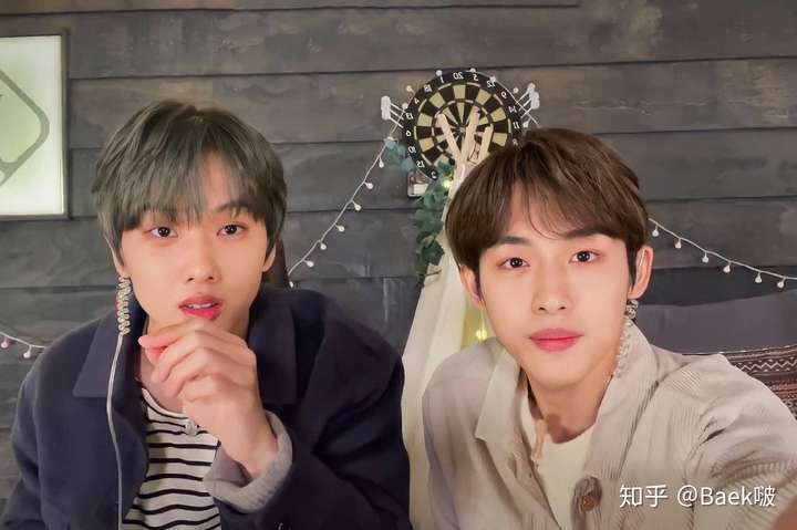董思成跟朴志晟长的也太像了吧 ,大家不觉得吗?