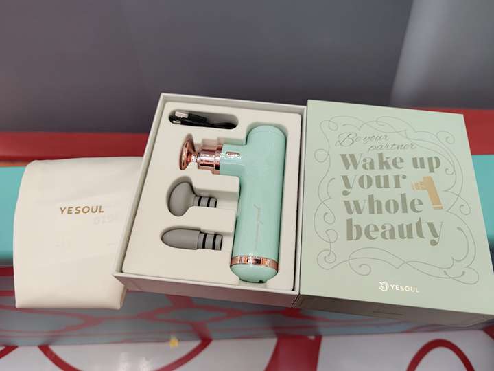 运动随身带,按摩解疲累,野小兽MG10随身筋膜枪体验