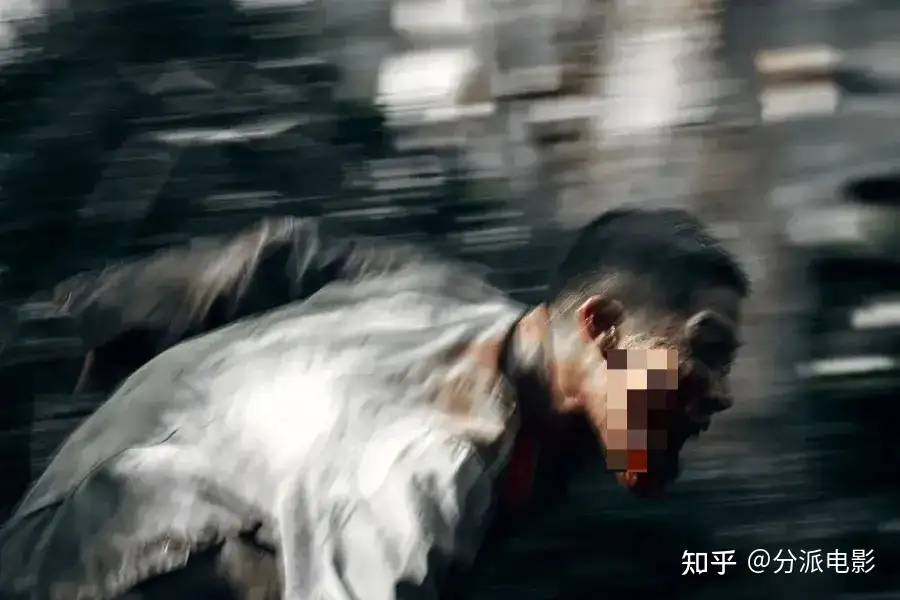 《复活之战》重口味+恐怖血腥,这丧尸新片马赛克打到手软!