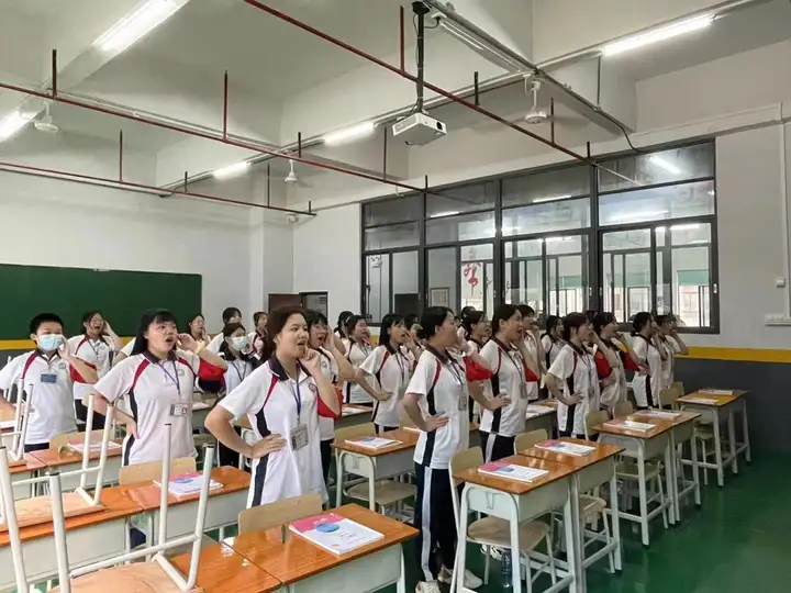 技校毕业属于什么学历?如何选择技校?_校园生活_资讯_中招网_中招考生服务平台_非官方报名平台