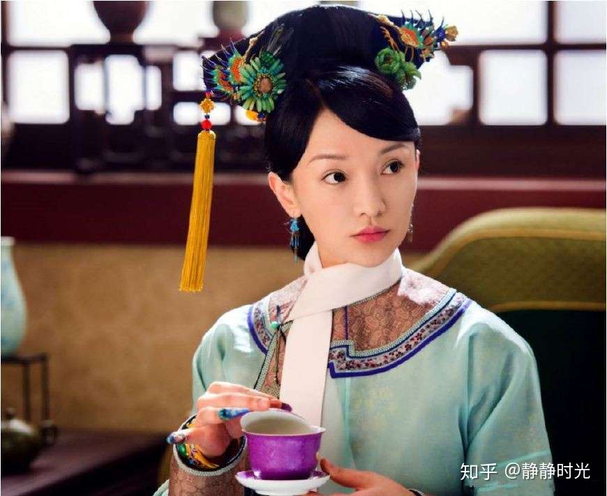 清朝的高跟鞋 一般人穿不得的 只有特权阶层的女性才可以穿 知乎 清朝的高跟鞋 一般人穿不得的 只有特权阶层的女性才可以穿 知乎