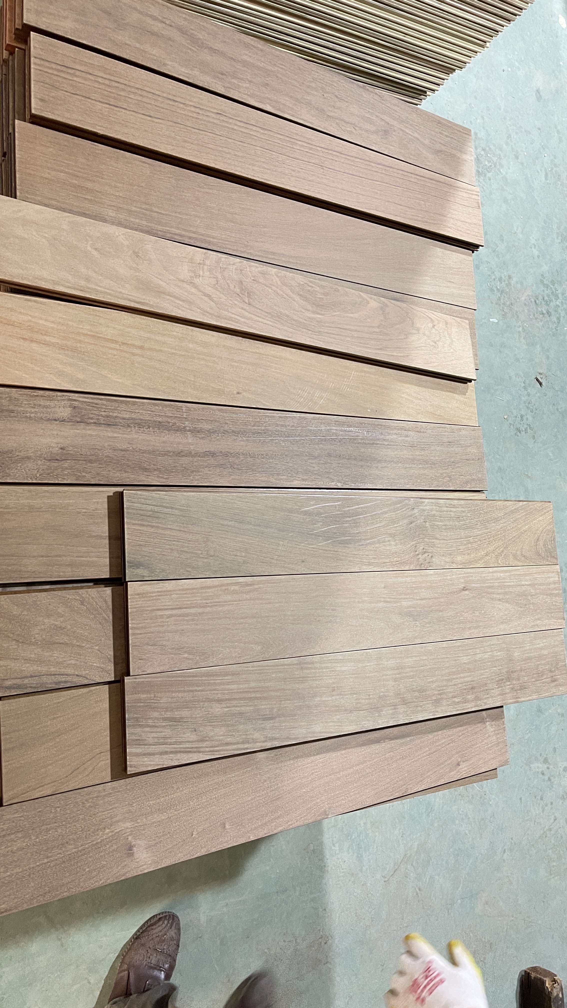 地板人 华志方 的想法: 可遇不可求的紫檀重蚁木加厚加宽木地板