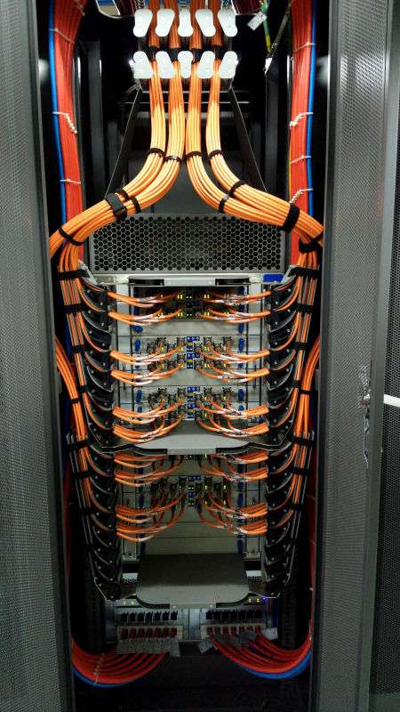 大机房机柜走线和整理有没有一般人不知道的辅助工具组件和技巧