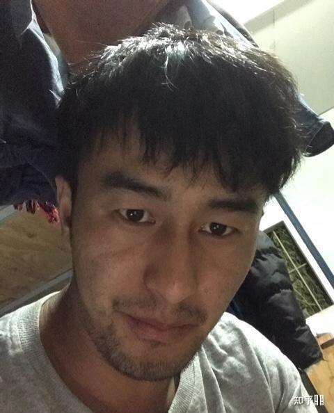 女生会喜欢皮肤黑的男生吗?