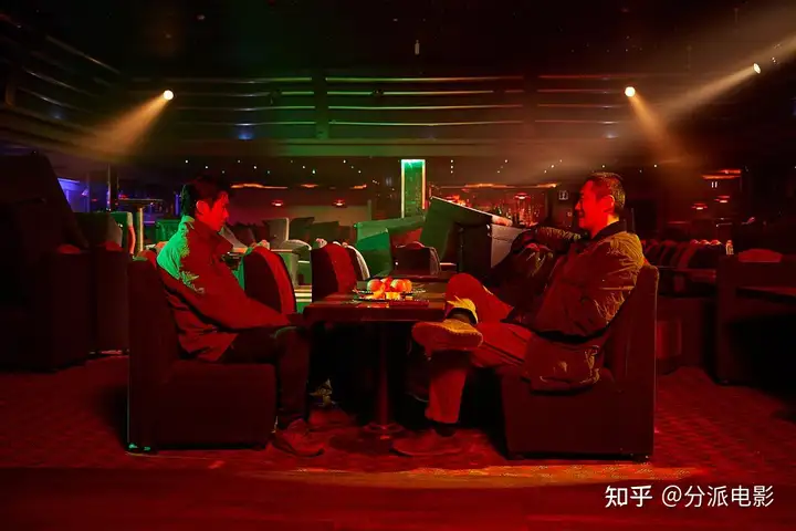 《杀人者的难堪》一上线就爆,网飞新剧赢麻了!