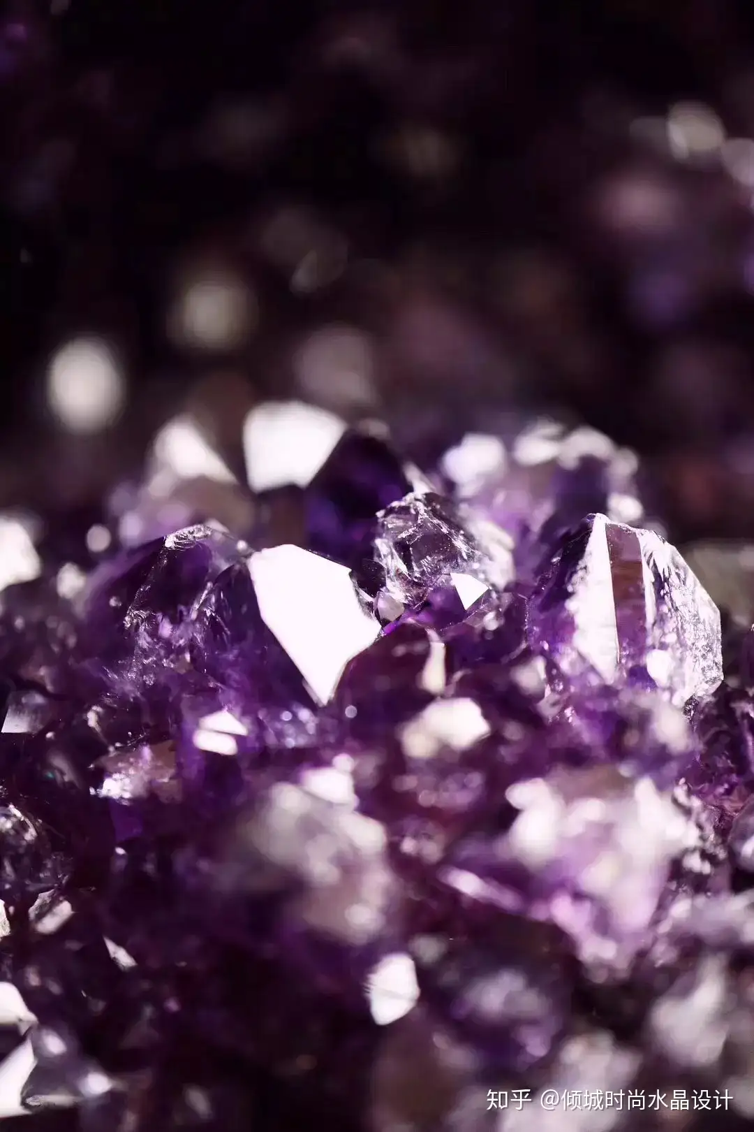 辨别水晶真假方法很实用 怎样辨别紫水晶真假 知乎