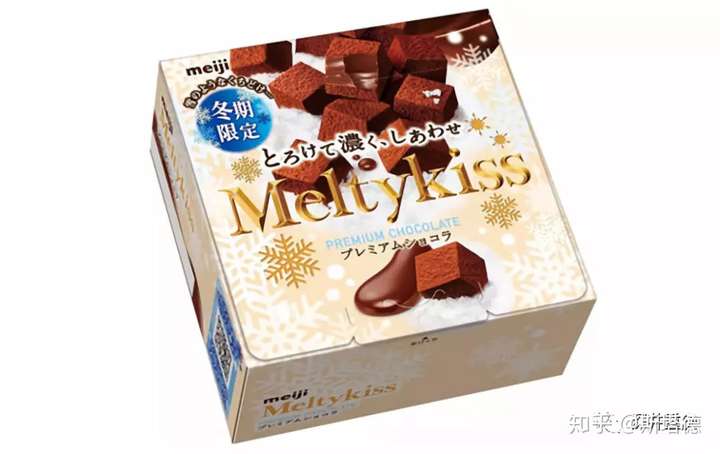 表面有巧克力粉,奶香浓郁 妹子们超喜欢吃~ 森永制果dars白巧 参考