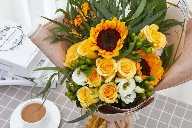 花艺知识丨向日葵盛开的夏日 专属你的那抹阳光找到了吗 知乎