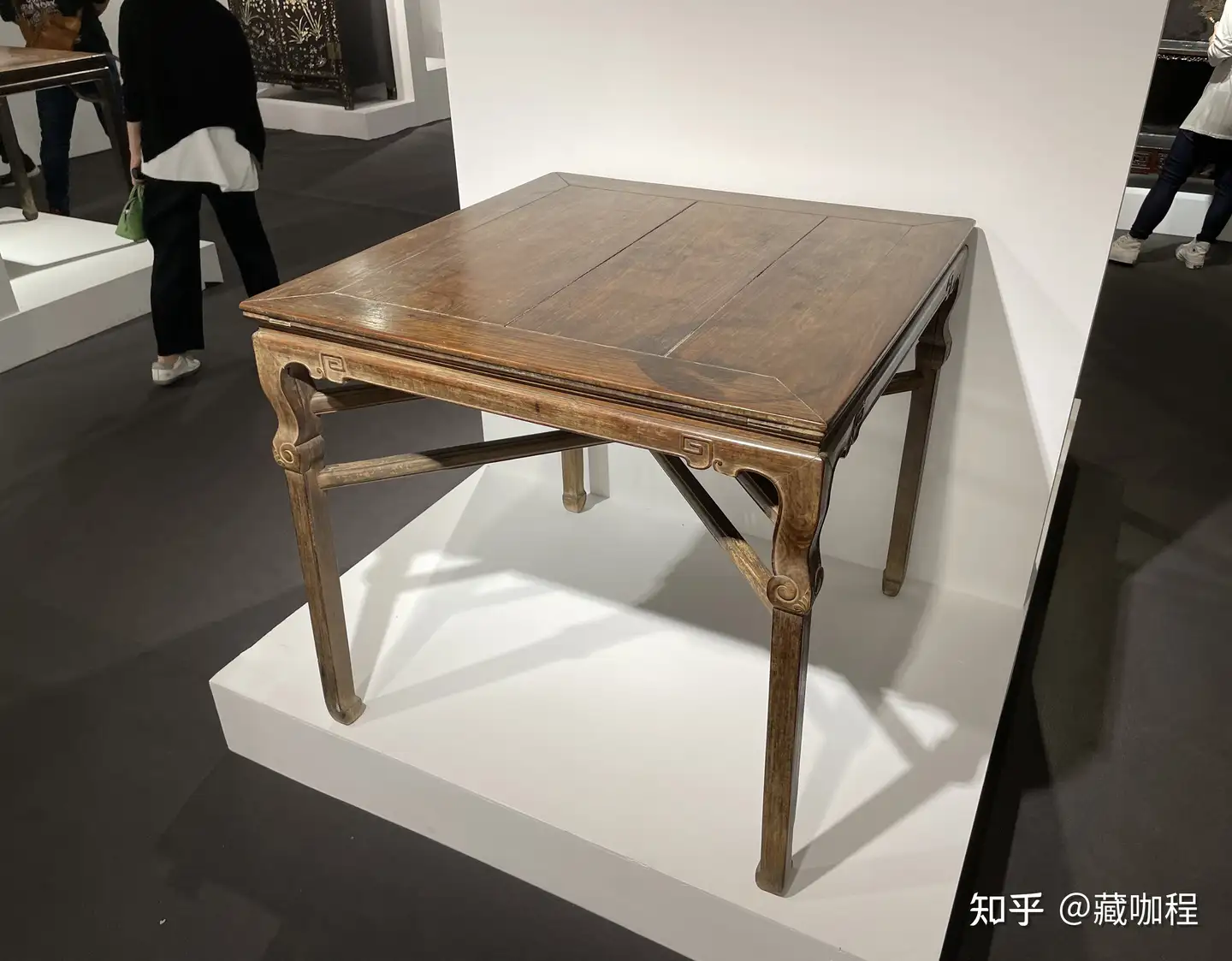 新品15万を12万兜飾-