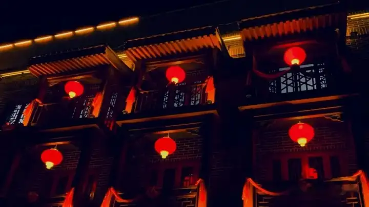 云游司徒小镇，观赏千年绝技打铁花演出，攻略详解