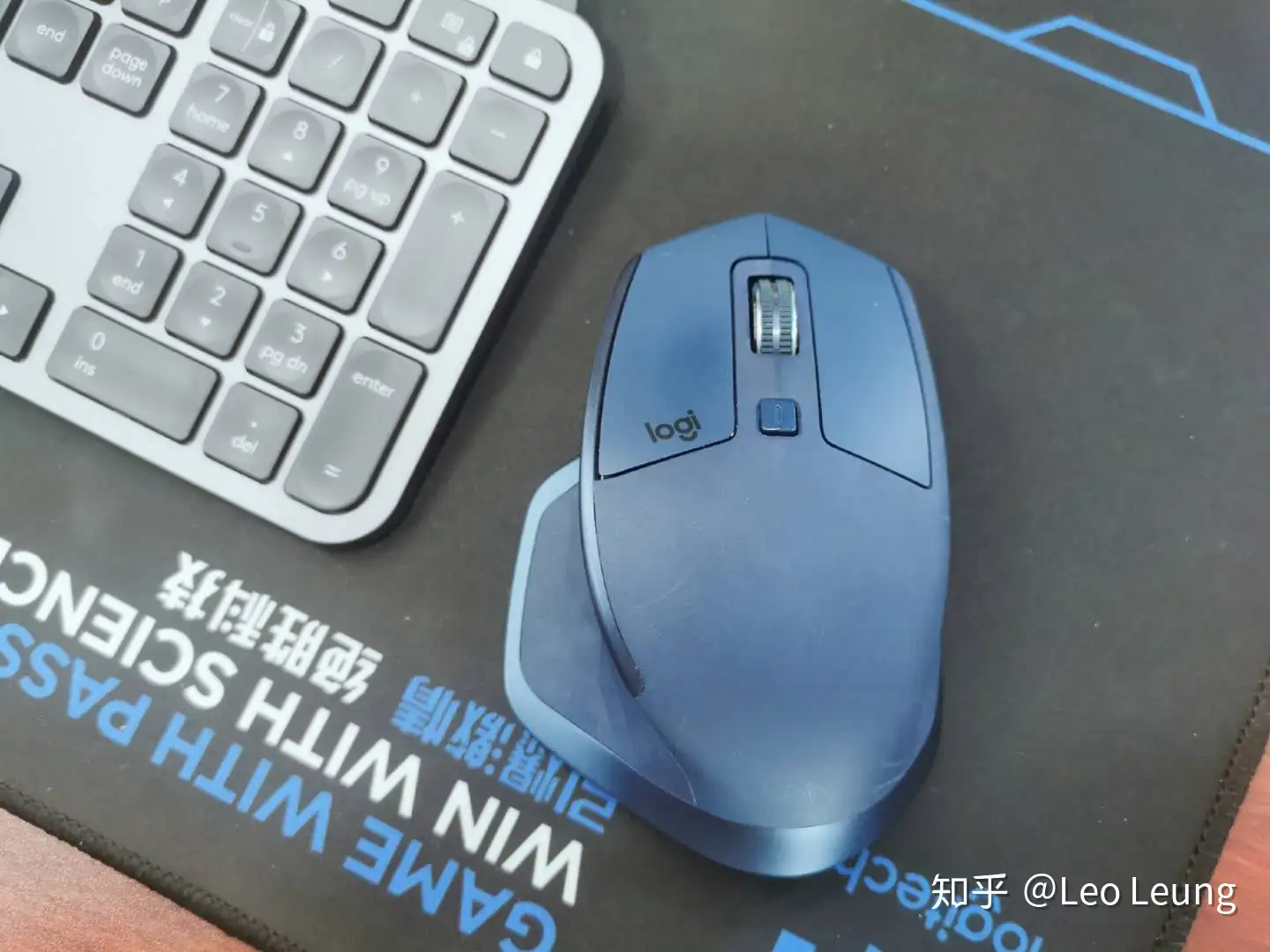 罗技家族的效率战=键盘MX Keys+鼠标MX Master 2s（多屏跨系统操作神器