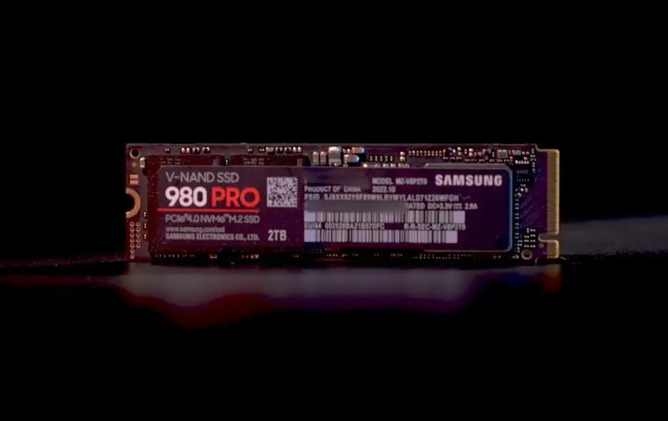 三款性价比PCIe 4.0 SSD对比测试：三星980 PRO、WD_BLACK SN770、致态