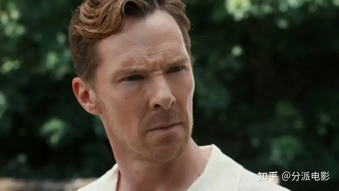 《玫瑰》卷福联手“英国女王”上演嘴贱版史密斯夫妇