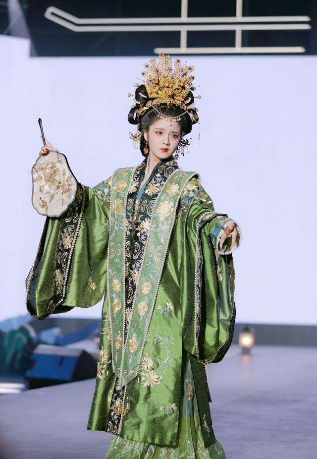 保姆级夏日汉服穿搭秘籍,轻松美出圈 保姆级夏日汉服穿搭秘籍,轻松美出圈
