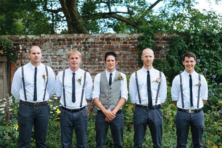 伴郎穿什么衬衫最得体