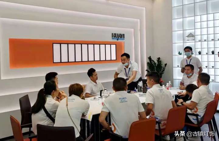 华艺照明灯质量怎样(华艺照明在智能照明赛道中如何突破)插图(3) 华艺照明灯质量怎样(华艺照明在智能照明赛道中如何突破)插图(3)