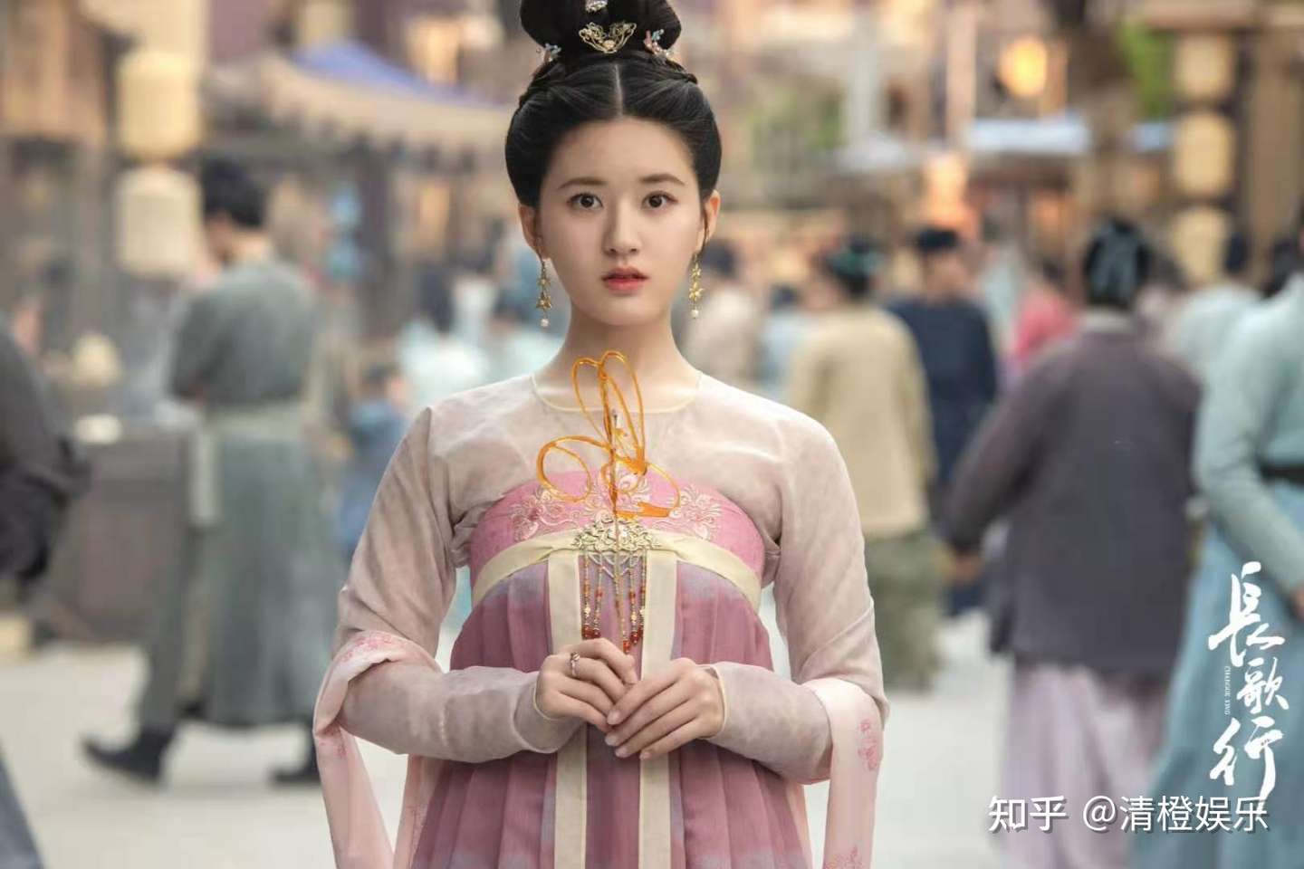 长歌行 美中不足 长歌认亲被删 阿隼王子身份被改 知乎