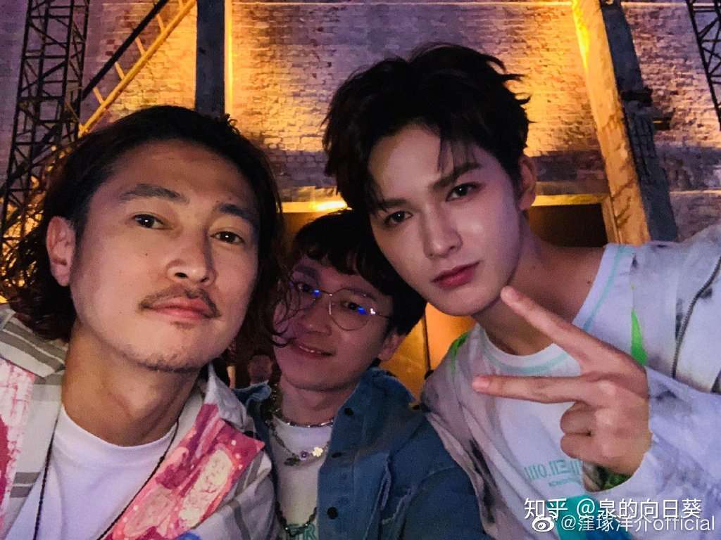 日本版陈冠希 40岁的洼冢洋介 才是最酷的不良少年 知乎