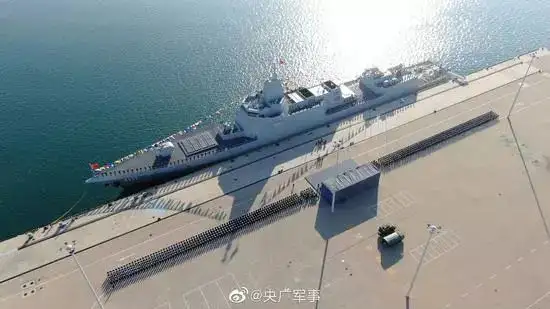 055型万吨驱逐舰南昌舰入列，海军驱逐舰向第四代跨越- 知乎