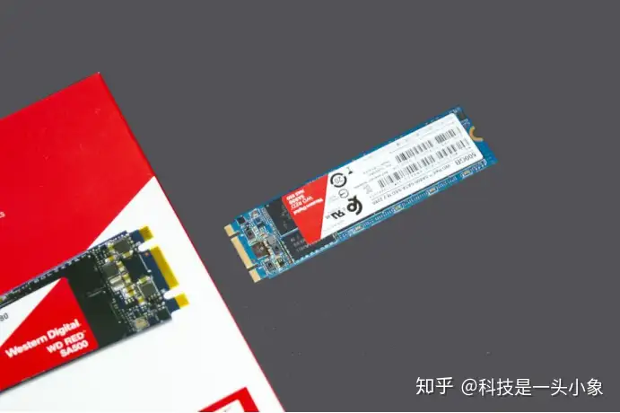 1000倍可靠性，专为高端NAS而生西部数据SA500 RED SSD固态硬盘首发评测