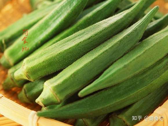 凉拌秋葵时 万不可直接焯水 多加1步 秋葵更翠绿 更入味 知乎