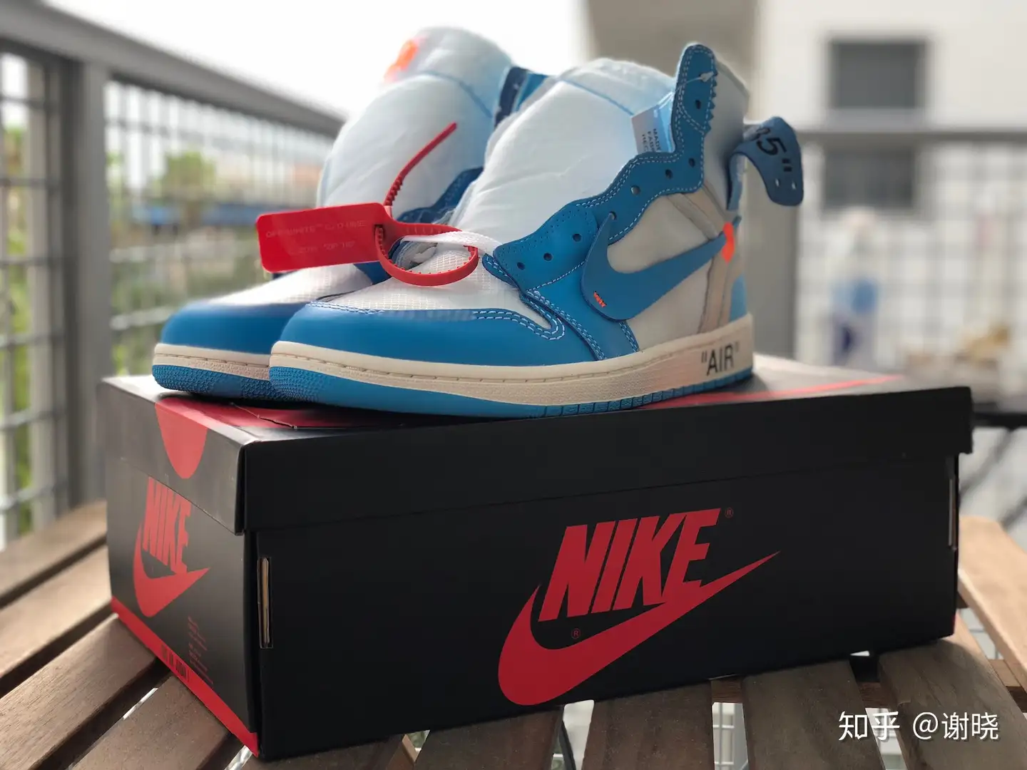 Air Jordan 1 x Off White UNC 测评- 知乎