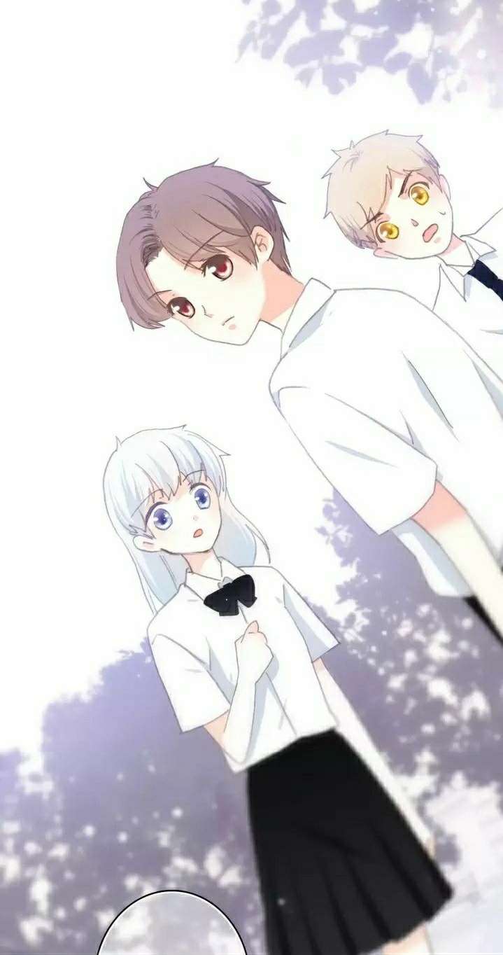 先聊聊画风为什么不讨喜,你看这个背景,能省则省,再看看白泉的头发,我