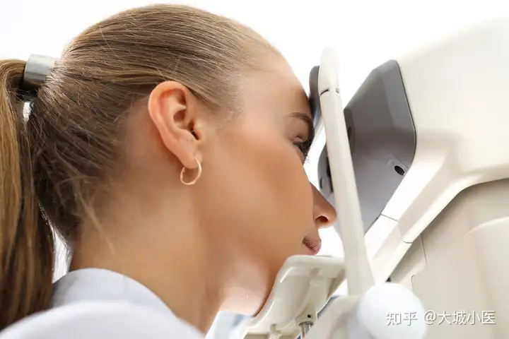 白内障是什么？白内障的诱因有哪些？白内障应该如何治疗？