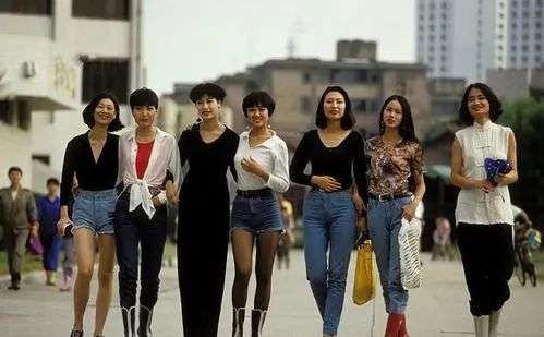 是谁在侮辱中国女孩的「性感」审美?10 是谁在侮辱中国女孩的「性感」审美?10