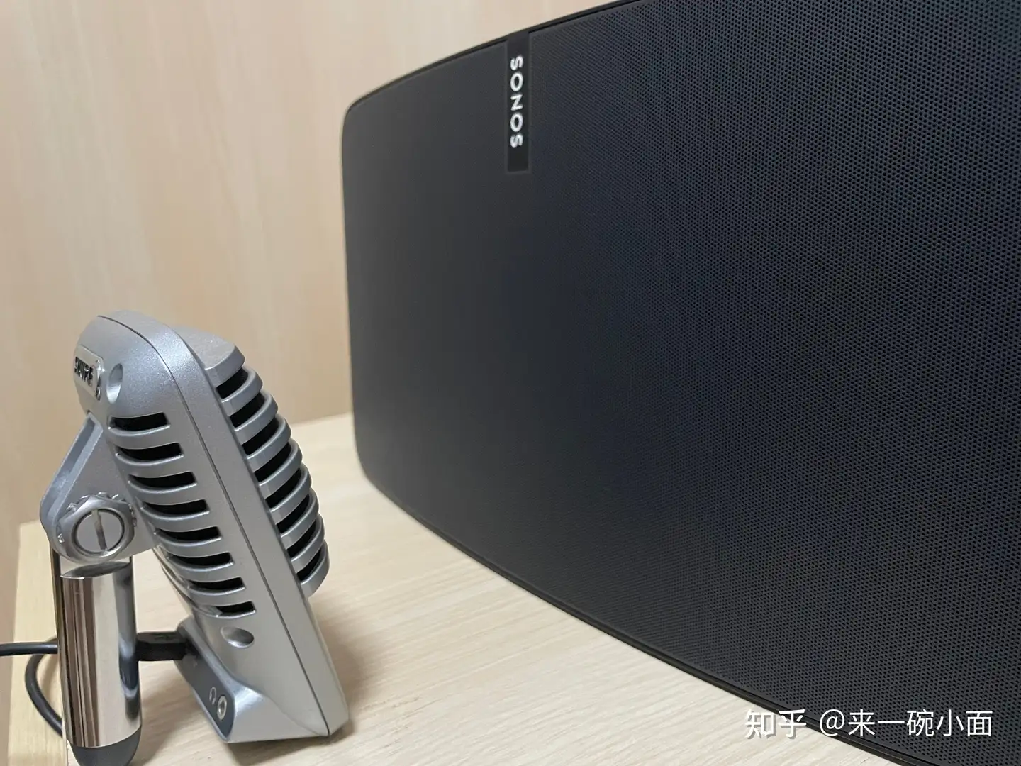 号称“录音棚级音质”的Sonos Play 5音箱真实音质怎样？我用话筒录了几段