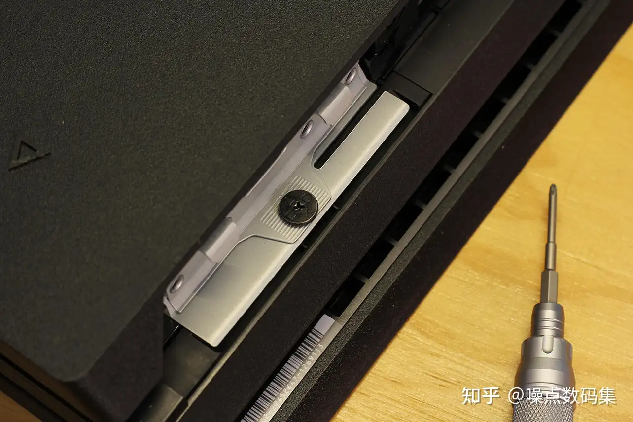 PS4 PRO更换大华C800 2T固态再战几年，扩容同时改善读写。 - 知乎