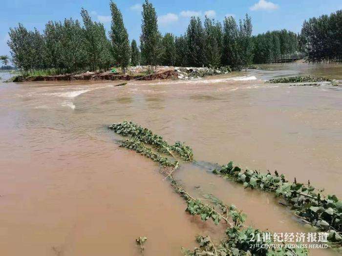 河南新乡遭遇极强降雨 受灾人口超 128 万,目前情况如何?