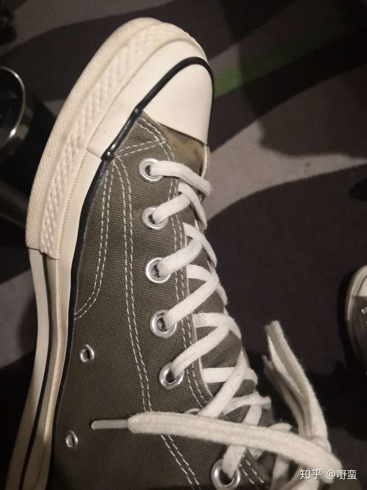 converse1970s这样的走线正常嘛?