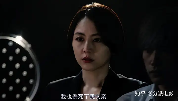 这部大尺度新片《死亡护理师》,魔幻又现实!