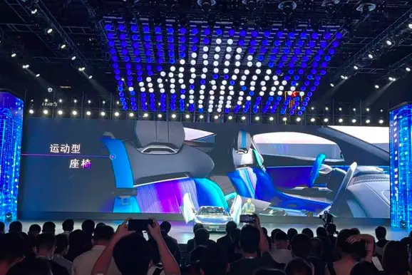 广汽埃安发布全新跑车，预售价为128.6万元起，加速能力令人惊叹