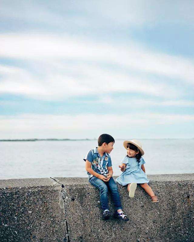 去嗨皮旅行这一双儿女的照片治愈了无数人