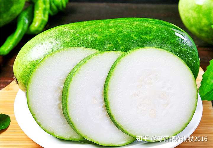 颜色越深肉厚的冬瓜好吃